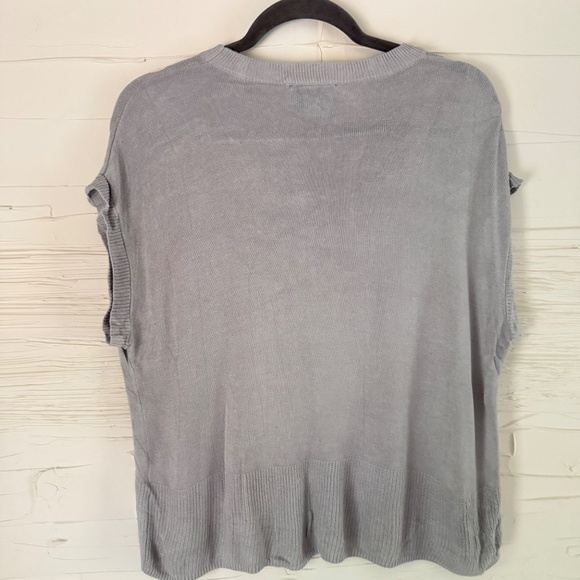 Nordstrom | CeCe | Size S | Grey Slouchy Knit Blouse - Picture 2 of 5